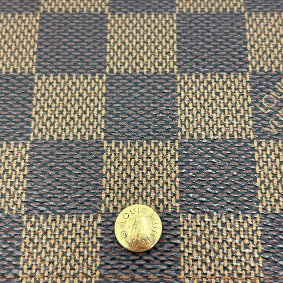 (SOLD) Louis Vuitton Tresor Wallet (CA0947) - Picture 6 of 17